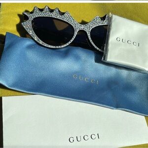 Gucci Authentic ,limited  edition women’s Black and Silver Women's Sunglasse